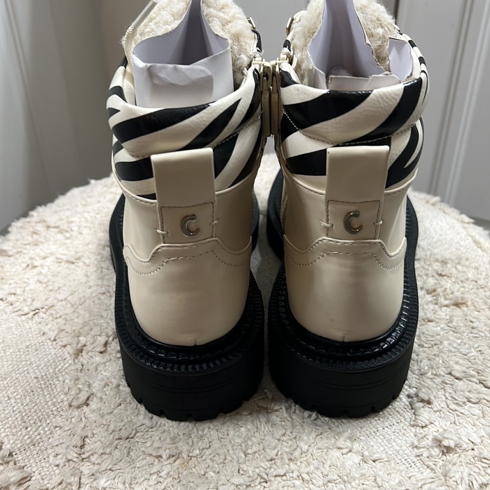 Circus By Sam Eldeman - image 4